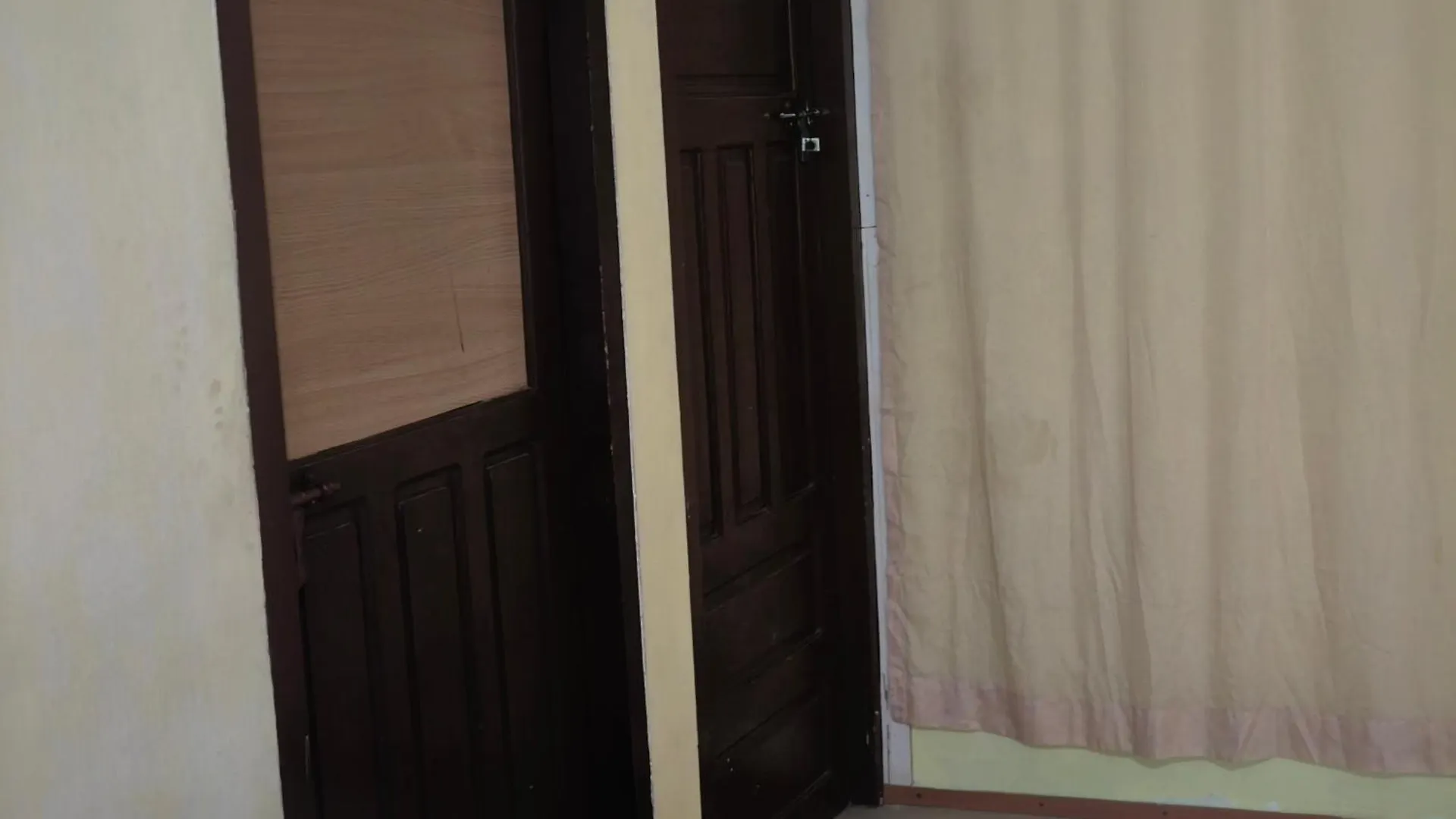 Fios Aparts Kochi Apartment