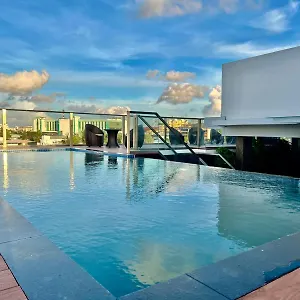 Hotel Q-white Crescent, Kochi